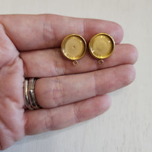 Load image into Gallery viewer, Round Stud Bezel Connector, 12mm - GOLD, 304 Stainless Steel