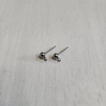 Load image into Gallery viewer, Round Ball Stud Posts/Findings, 4mm - STAINLESS STEEL, 304 Stainless Steel
