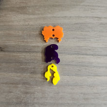 Load image into Gallery viewer, Halloween Acrylic S Sisters Drops