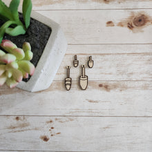 Load image into Gallery viewer, Buoy Earrings