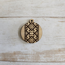 Load image into Gallery viewer, Ukrainian Pattern Earrings