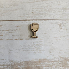 Load image into Gallery viewer, Shaped Scored Wine Glass Drops & Studs