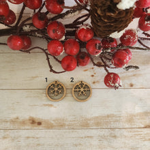 Load image into Gallery viewer, Christmas Snowflake Macrame