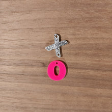 Load image into Gallery viewer, Acrylic Valentine's Day X & O Drops