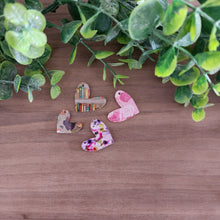 Load image into Gallery viewer, Patterned Acrylic Hand Drawn Heart (Side Hole) Drops