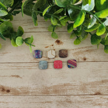 Load image into Gallery viewer, Patterned Wood Rounded Square Studs
