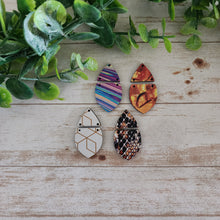 Load image into Gallery viewer, Patterned Wood Rounded Split Teardrops