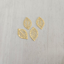 Load image into Gallery viewer, Leaf Charm/Pendant - GOLD, 304 Stainless Steel