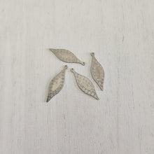 Load image into Gallery viewer, Patterned Border Oblong Charm/Pendant - STAINLESS STEEL, 304 Stainless Steel