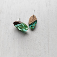 Load image into Gallery viewer, Transparent Resin with Gold Foil & Walnut Wood Oval Stud with Post - PALE TURQUOISE, 304 Stainless Steel