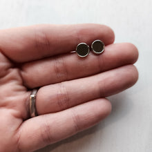 Load image into Gallery viewer, Round Stud Bezel, 6mm - STAINLESS STEEL, 304 Stainless Steel