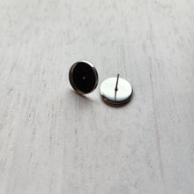 Load image into Gallery viewer, Round Stud Bezel, 14mm - STAINLESS STEEL, 304 Stainless Steel