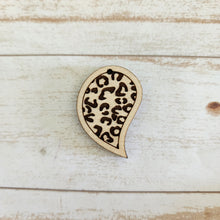 Load image into Gallery viewer, Leopard Engraved Bordered Drops Collection