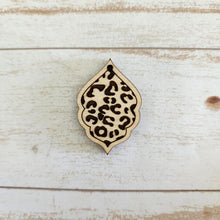 Load image into Gallery viewer, Leopard Engraved Bordered Drops Collection