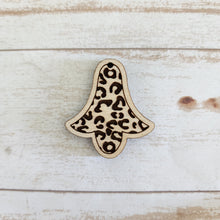Load image into Gallery viewer, Leopard Engraved Bordered Drops Collection