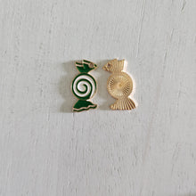 Load image into Gallery viewer, Christmas Green & White Enamel Spiral Candy Charm/Pendant- GOLD, GREEN, WHITE
