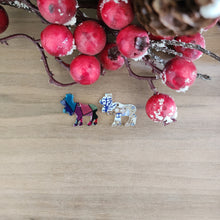 Load image into Gallery viewer, Patterned Acrylic Christmas Moose Drops