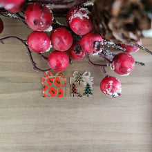 Load image into Gallery viewer, Patterned Acrylic Christmas Present Drops
