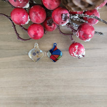 Load image into Gallery viewer, Patterned Acrylic Christmas Bauble Drops