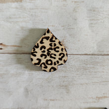 Load image into Gallery viewer, Leopard Engraved Drops Collection