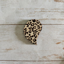 Load image into Gallery viewer, Leopard Engraved Drops Collection