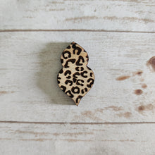 Load image into Gallery viewer, Leopard Engraved Drops Collection
