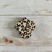 Load image into Gallery viewer, Leopard Engraved Drops Collection