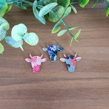 Load image into Gallery viewer, Patterned Acrylic Bull Head with Horns Drops