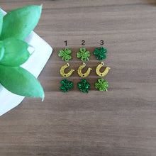 Load image into Gallery viewer, St Patrick's Day Acrylic Triple Clover, Horseshoe, & Clover Drops