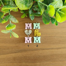 Load image into Gallery viewer, MOM Acrylic Triple Heart Center Drops
