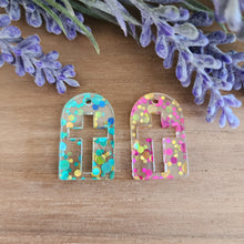 Load image into Gallery viewer, Acrylic Tombstone with Cutout Traditional Cross Drop