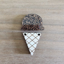 Load image into Gallery viewer, Ice Cream Cones Acrylic & Wood 2 Piece Drops
