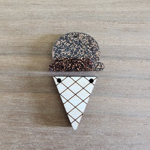 Load image into Gallery viewer, Ice Cream Cones Acrylic & Wood 2 Piece Drops