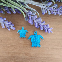 Load image into Gallery viewer, Sea Turtle Acrylic Stud & Drop