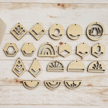 Load image into Gallery viewer, Macrame Earrings