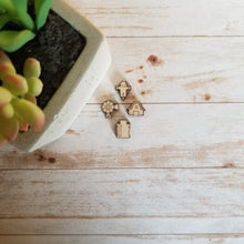 Load image into Gallery viewer, Farm Studs