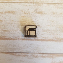 Load image into Gallery viewer, Baking Studs