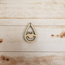 Load image into Gallery viewer, Halloween Owl Earrings