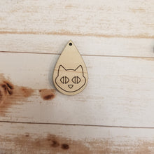 Load image into Gallery viewer, Halloween Cat Earrings