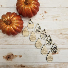 Load image into Gallery viewer, Fall Pumpkin Teardrops