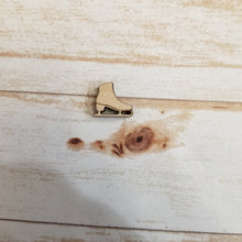 Load image into Gallery viewer, Ice Skate Earrings