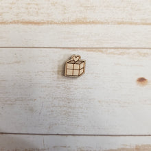 Load image into Gallery viewer, Valentine's Day Studs & Drops (1of 2)