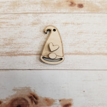 Load image into Gallery viewer, Macrame Gnomes