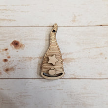 Load image into Gallery viewer, Macrame Gnomes