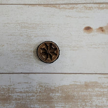 Load image into Gallery viewer, Wood Slice Studs