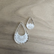 Load image into Gallery viewer, Acrylic Half Mandala Teardrop & Drop Sets