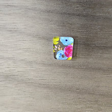 Load image into Gallery viewer, Spring Floral Acrylic Connectors