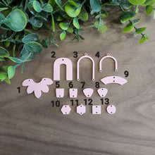 Load image into Gallery viewer, Rose Pink Pastel Acrylic Connectors