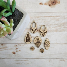 Load image into Gallery viewer, Western Collection