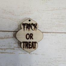 Load image into Gallery viewer, Halloween Quotes Earrings